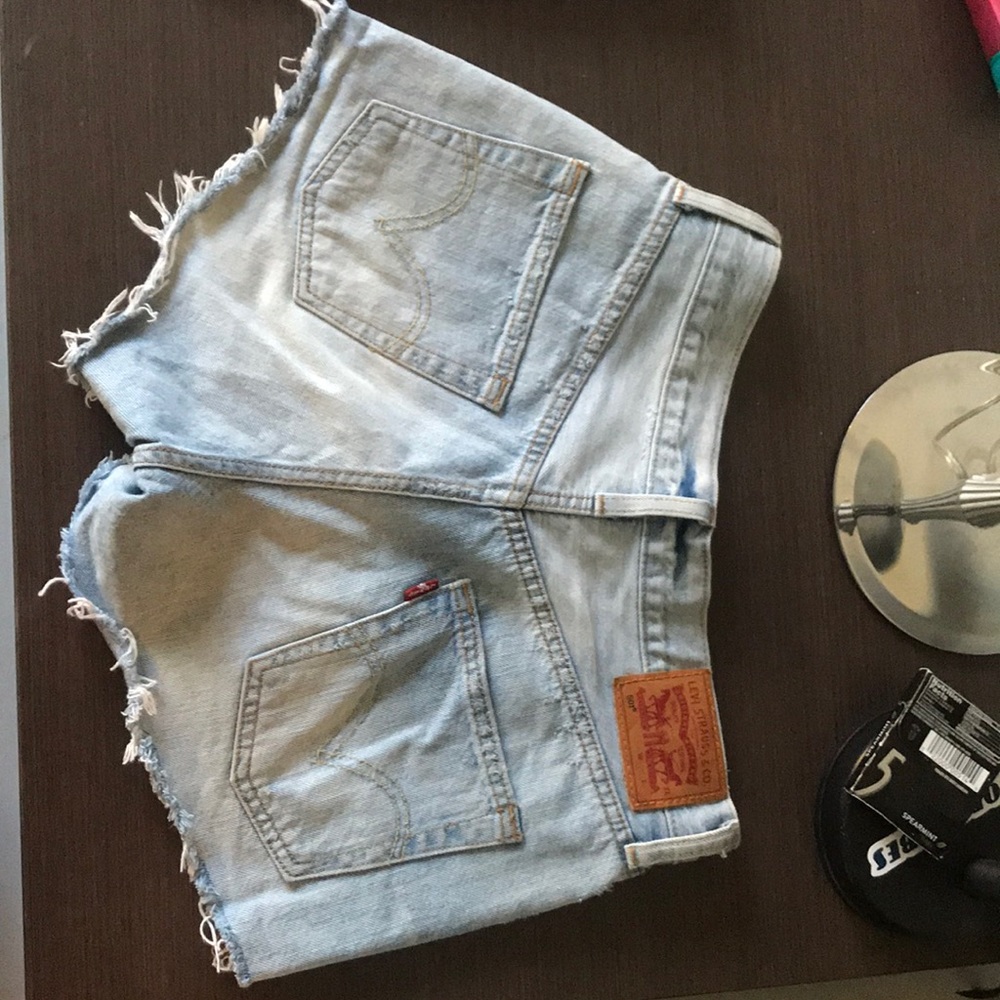Levi’s shorts